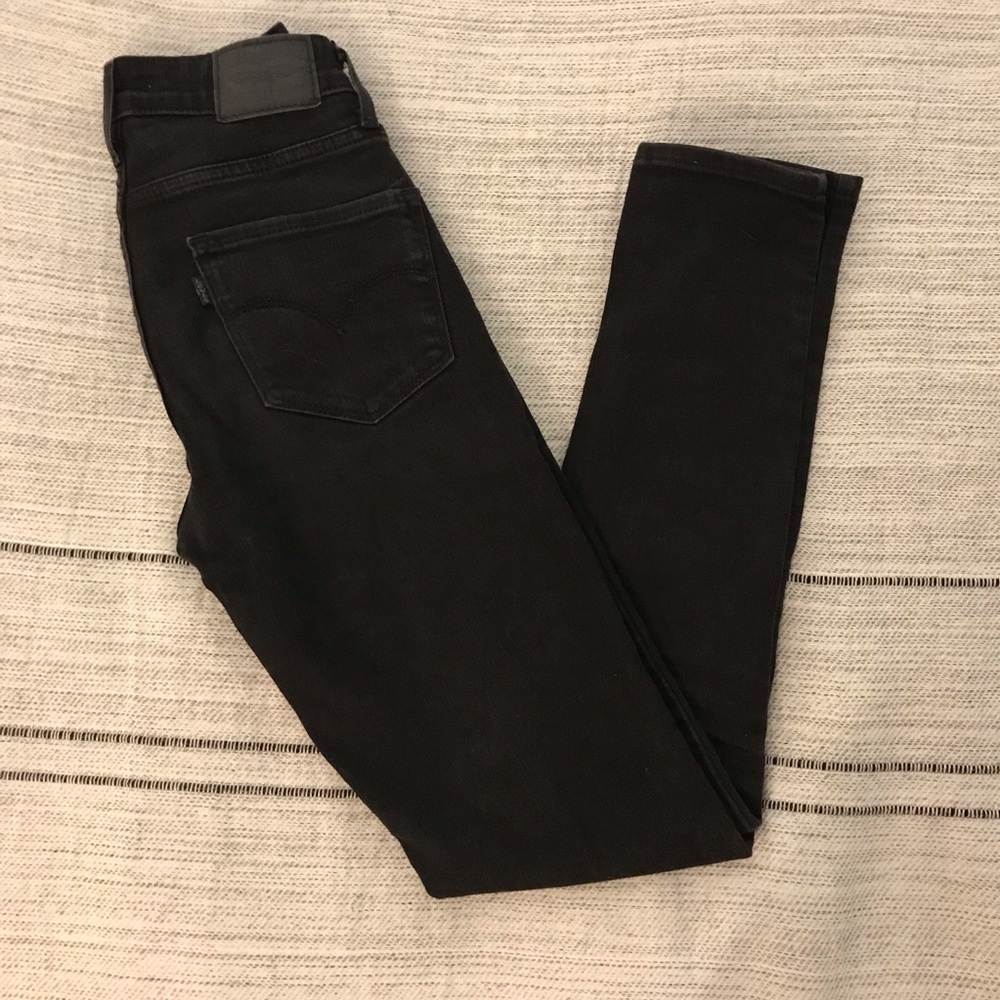 Levi’s 721 Black Skinny Jeans